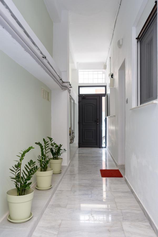 Grandma'S Chic & Bright Athenian Home With A Patio 外观 照片